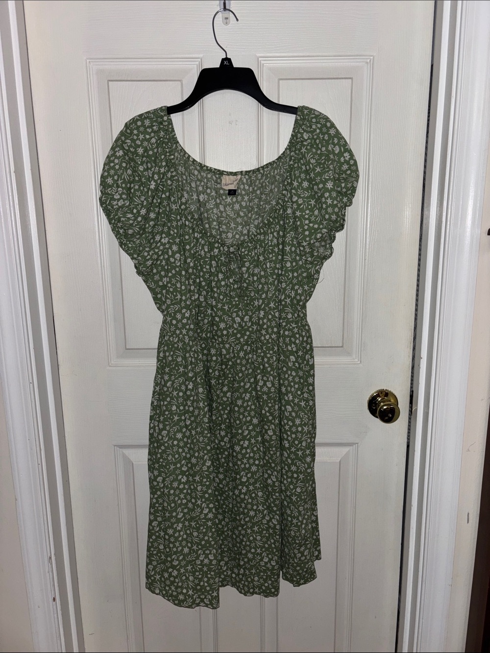 Universal Thread Green/White Smock Mini Dress!
